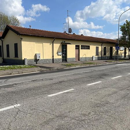Alloggi Vitale Cesano Maderno Exterior photo