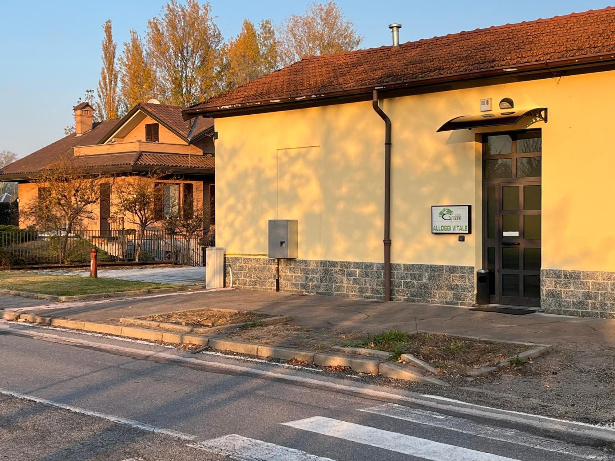 Alloggi Vitale Hotel Cesano Maderno Exterior photo