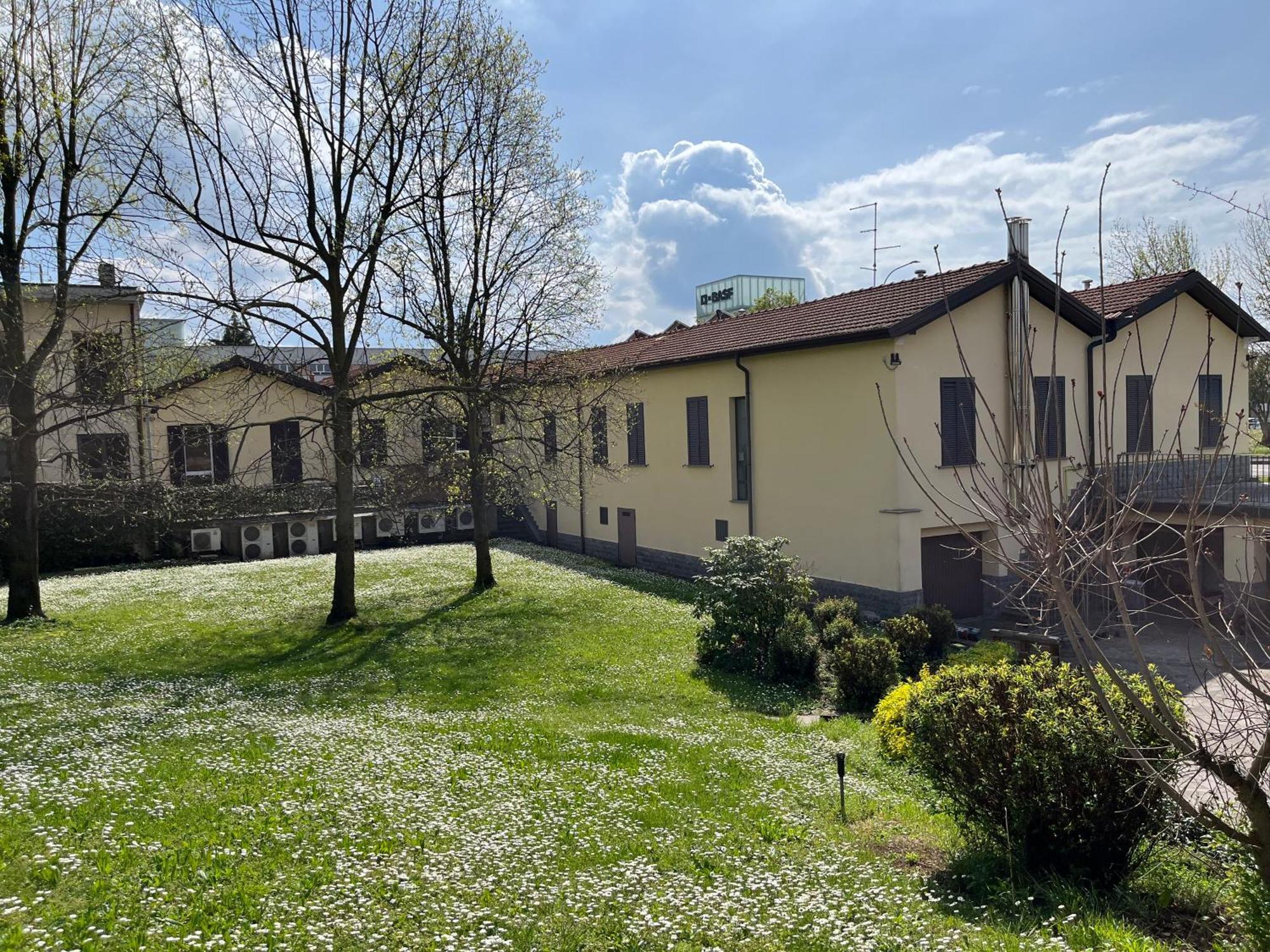Alloggi Vitale Cesano Maderno Exterior photo